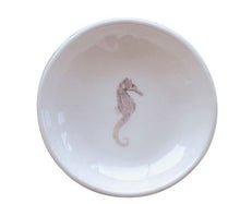 Load image into Gallery viewer, ROUND CERAMIC DISH WITH SEA LIFE
