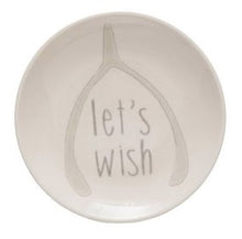 Load image into Gallery viewer, ROUND STONEWARE PLATE WITH THANKSGIVING SAYING
